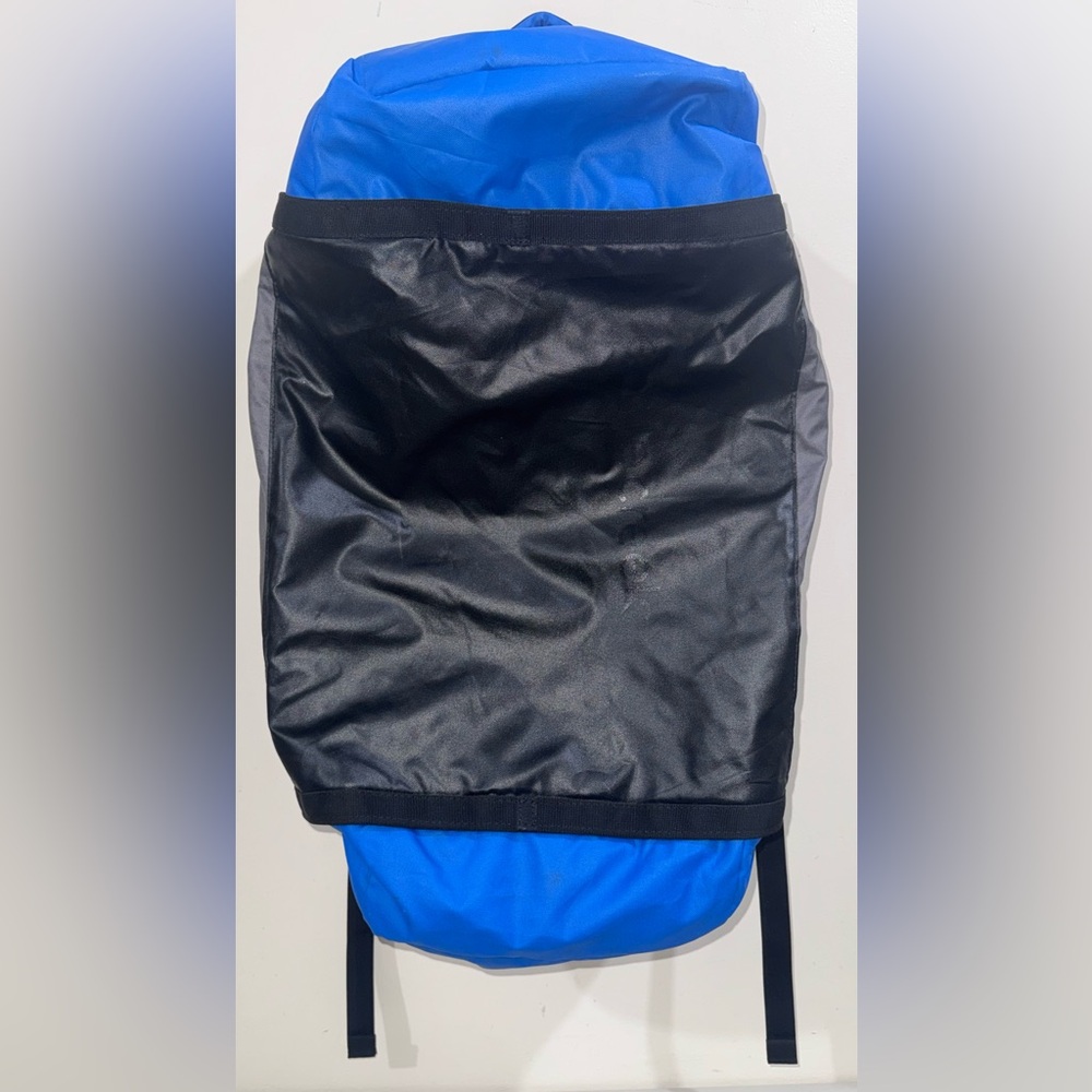 Sleek Black and Blue Men's Duffel Bag